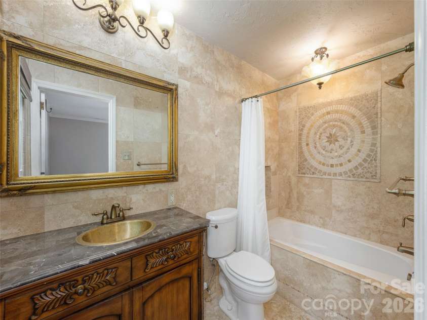 303 Tree Haven Boulevard, Hendersonville, NC 28791.  MLS# CAR4414880, YatesRealty ID 44459. 