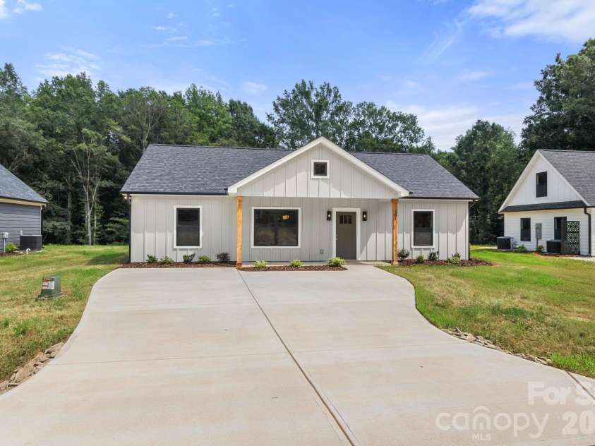 151 McCorkle Street, York, SC 29745.  MLS# CAR4414413, YatesRealty ID 44460. Driveway designed for ample parking