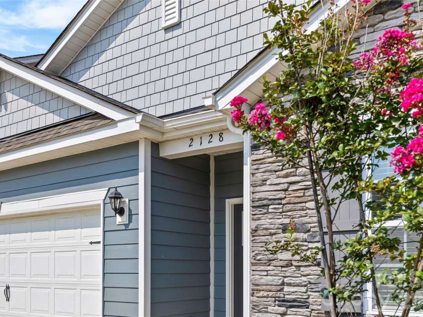 2128 Vanderlyn Street, Monroe, NC 28112.  MLS# CAR4414871, YatesRealty ID 44461. 