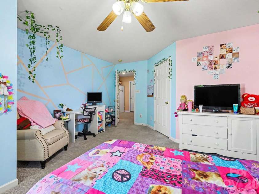 9523 Shumacher Avenue, Concord, NC 28027.  MLS# CAR4414658, YatesRealty ID 44463. 