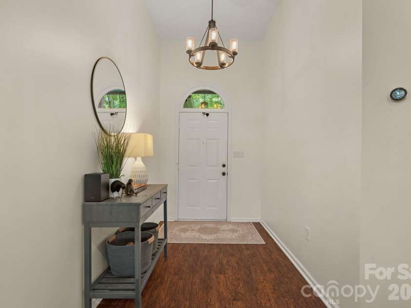 9413 Twin Trail Drive, Huntersville, NC 28078.  MLS# CAR4412850, YatesRealty ID 44465. 