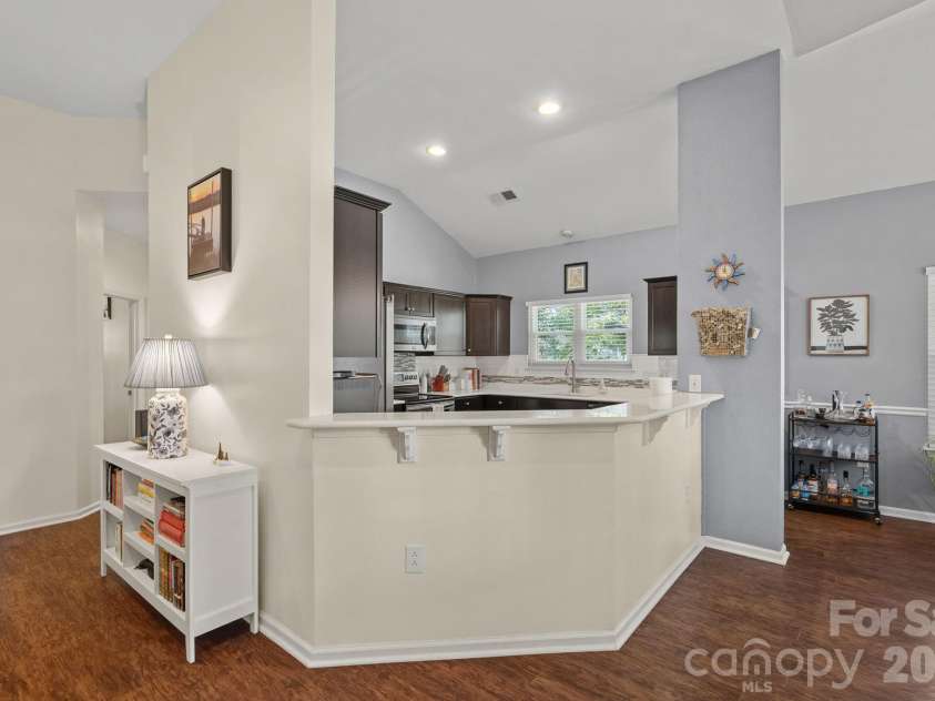 9413 Twin Trail Drive, Huntersville, NC 28078.  MLS# CAR4412850, YatesRealty ID 44465. 