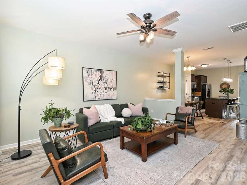 13748 Calloway Glen Drive, Charlotte, NC 28273.  MLS# CAR4414626, YatesRealty ID 44468. 