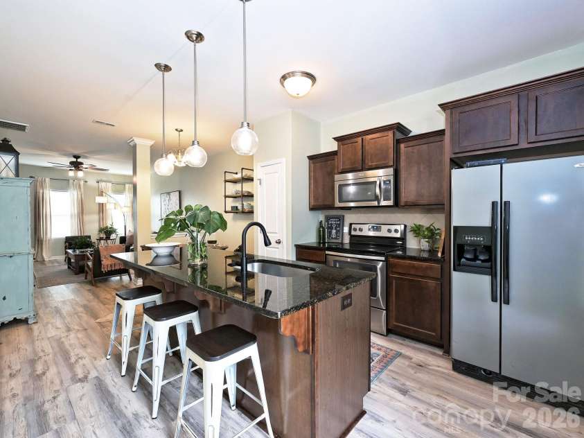 13748 Calloway Glen Drive, Charlotte, NC 28273.  MLS# CAR4414626, YatesRealty ID 44468. 