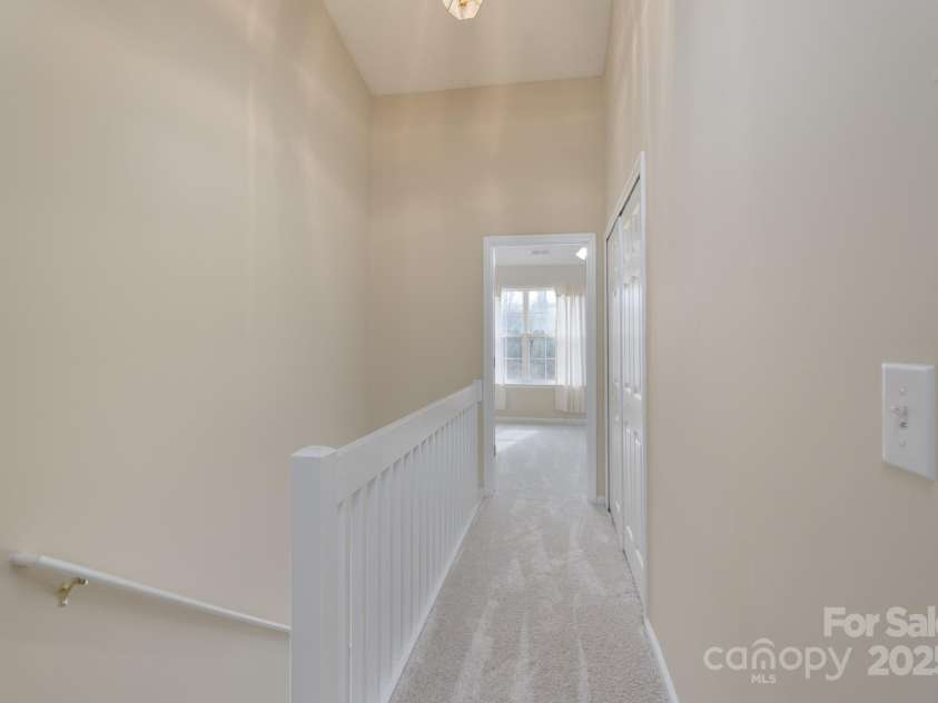 331 Wilkes Place Drive, Fort Mill, SC 29715.  MLS# CAR4227425, YatesRealty ID 4447. Upper Level Hallway