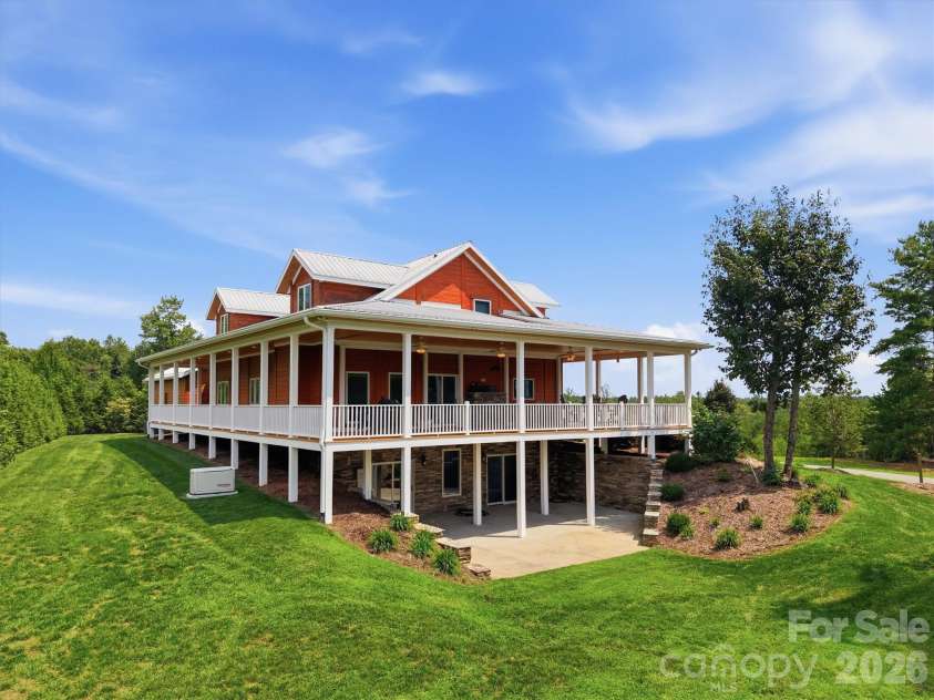 2040 Shannon Drive, Morganton, NC 28655.  MLS# CAR4400250, YatesRealty ID 44470. 
