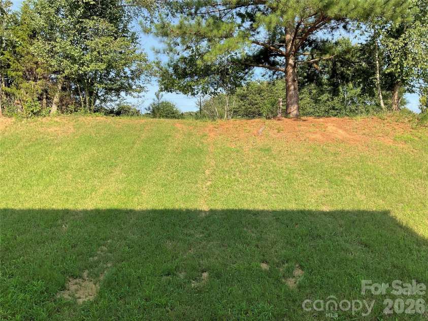 2224 Waverly Dell Drive, Winston Salem, NC 27127.  MLS# CAR4414473, YatesRealty ID 44474. Backyard
