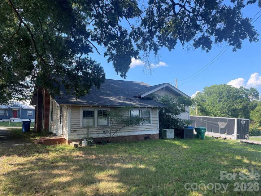 1235 Freeman Avenue, Albemarle, NC 28001.  MLS# CAR4414915, YatesRealty ID 44477. 