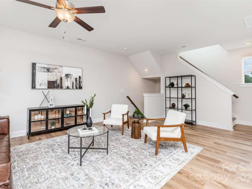 8927 Sharonbrook Drive, Charlotte, NC 28210.  MLS# CAR4243001, YatesRealty ID 4448. 