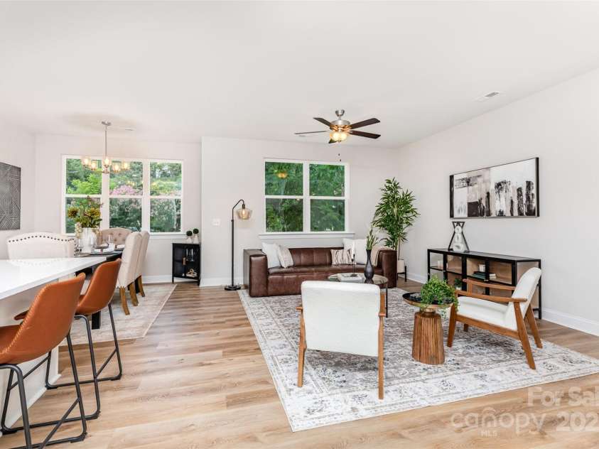 8927 Sharonbrook Drive, Charlotte, NC 28210.  MLS# CAR4243001, YatesRealty ID 4448. 