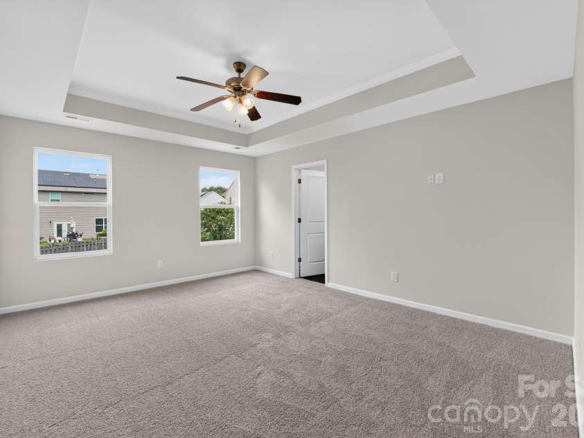 2003 Verde Creek Road, Charlotte, NC 28214.  MLS# CAR4414903, YatesRealty ID 44480. 