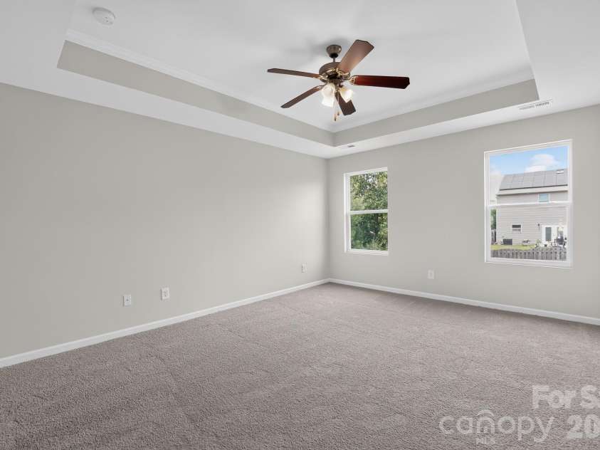 2003 Verde Creek Road, Charlotte, NC 28214.  MLS# CAR4414903, YatesRealty ID 44480. 