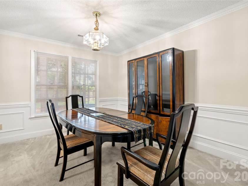 2708 Kirkholm Drive, Matthews, NC 28105.  MLS# CAR4413640, YatesRealty ID 44482. 