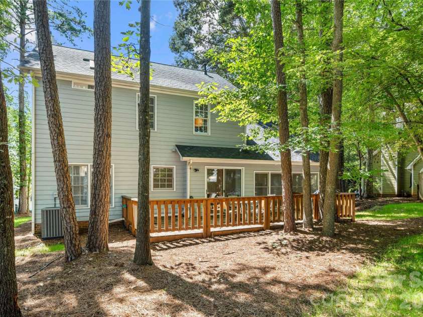 2708 Kirkholm Drive, Matthews, NC 28105.  MLS# CAR4413640, YatesRealty ID 44482. 