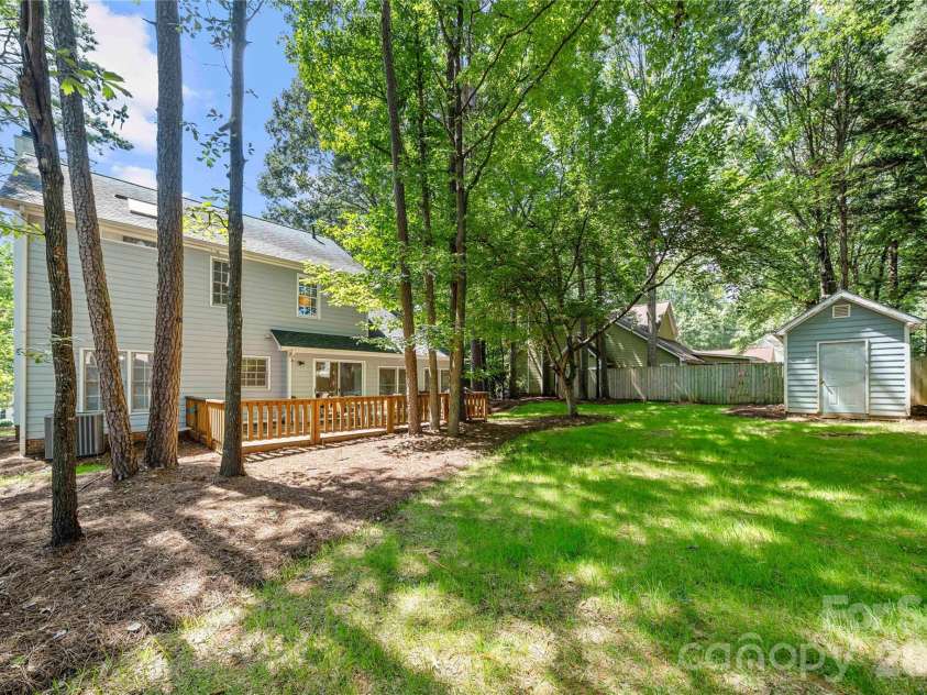 2708 Kirkholm Drive, Matthews, NC 28105.  MLS# CAR4413640, YatesRealty ID 44482. 