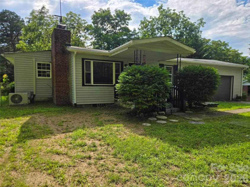 1323 Locust Grove Road, Hendersonville, NC 28792.  MLS# CAR4412645, YatesRealty ID 44483. 