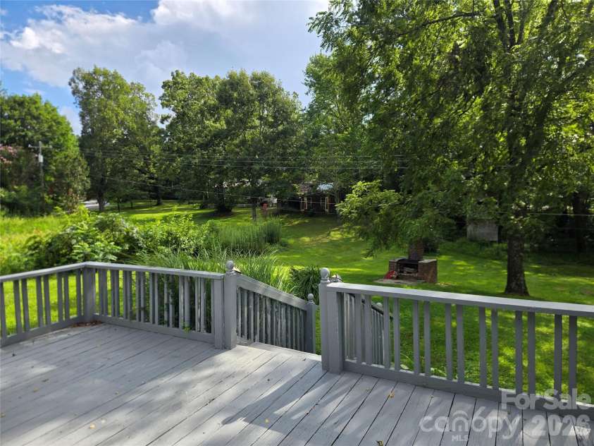 1323 Locust Grove Road, Hendersonville, NC 28792.  MLS# CAR4412645, YatesRealty ID 44483. 