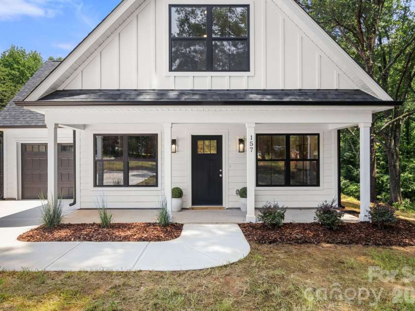 157 McCorkle Street, York, SC 29745.  MLS# CAR4414112, YatesRealty ID 44484. 