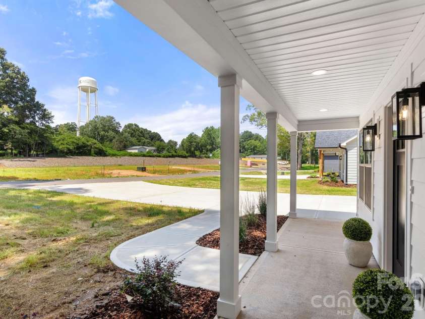 157 McCorkle Street, York, SC 29745.  MLS# CAR4414112, YatesRealty ID 44484. 