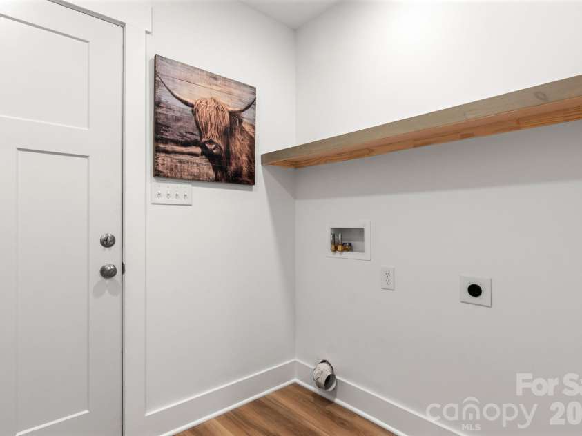 157 McCorkle Street, York, SC 29745.  MLS# CAR4414112, YatesRealty ID 44484. Laundry Room