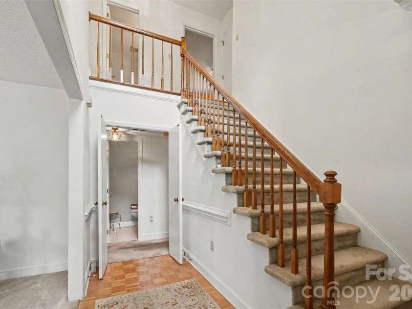 8741 Fieldgate Drive, Charlotte, NC 28277.  MLS# CAR4414847, YatesRealty ID 44487. 