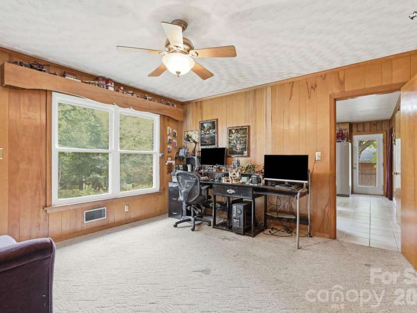 2613 26th Avenue, Hickory, NC 28601.  MLS# CAR4414912, YatesRealty ID 44488. 
