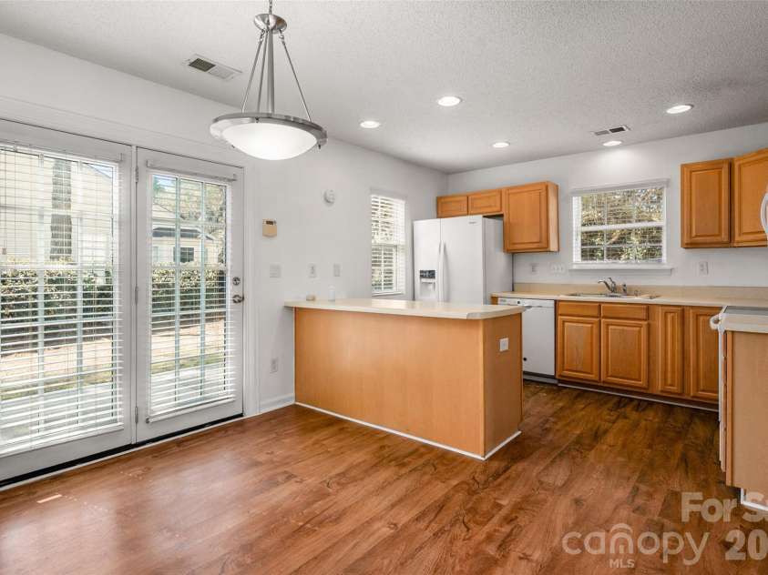 12231 Hood Bend Court, Charlotte, NC 28273.  MLS# CAR4356989, YatesRealty ID 4449. 