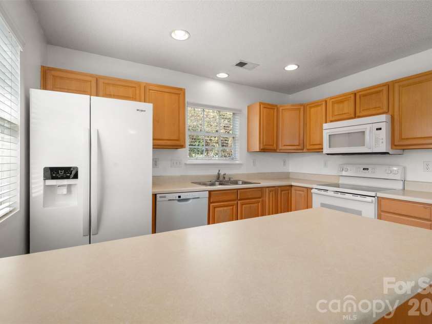 12231 Hood Bend Court, Charlotte, NC 28273.  MLS# CAR4356989, YatesRealty ID 4449. 