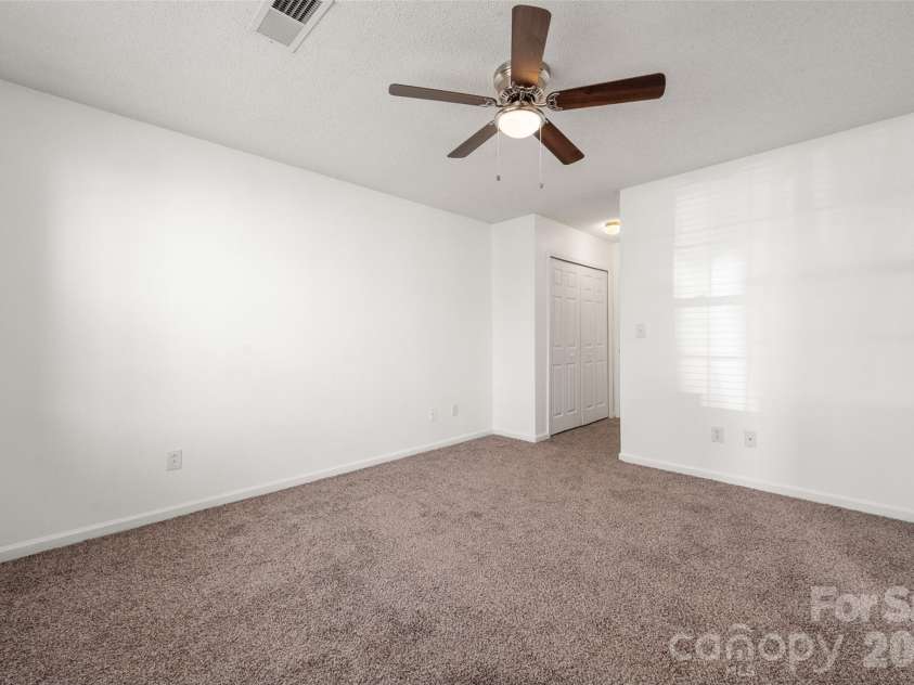 12231 Hood Bend Court, Charlotte, NC 28273.  MLS# CAR4356989, YatesRealty ID 4449. 