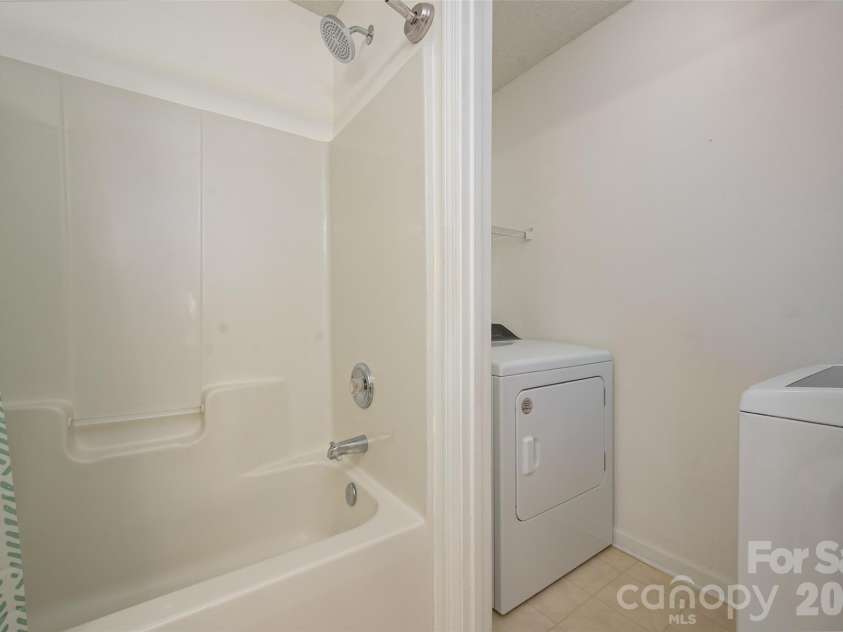 12231 Hood Bend Court, Charlotte, NC 28273.  MLS# CAR4356989, YatesRealty ID 4449. 