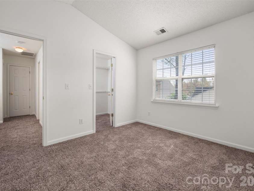 12231 Hood Bend Court, Charlotte, NC 28273.  MLS# CAR4356989, YatesRealty ID 4449. 