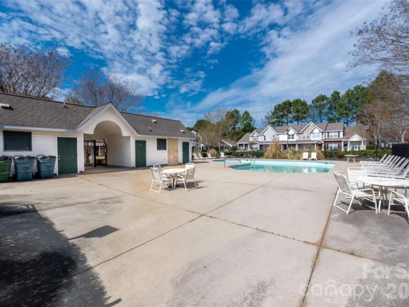 12231 Hood Bend Court, Charlotte, NC 28273.  MLS# CAR4356989, YatesRealty ID 4449. 