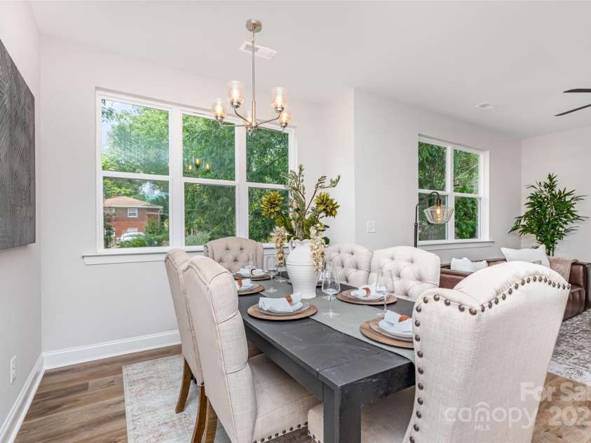 8929 Sharonbrook Drive, Charlotte, NC 28210.  MLS# CAR4243004, YatesRealty ID 4449. 