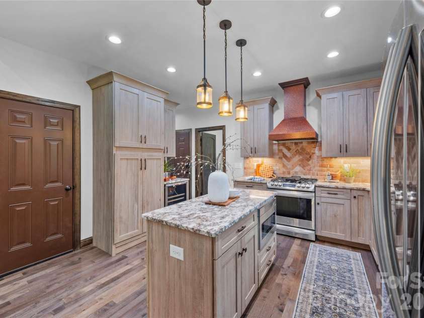 311 Bethesda Road, Lexington, NC 27295.  MLS# CAR4405993, YatesRealty ID 44490. 
