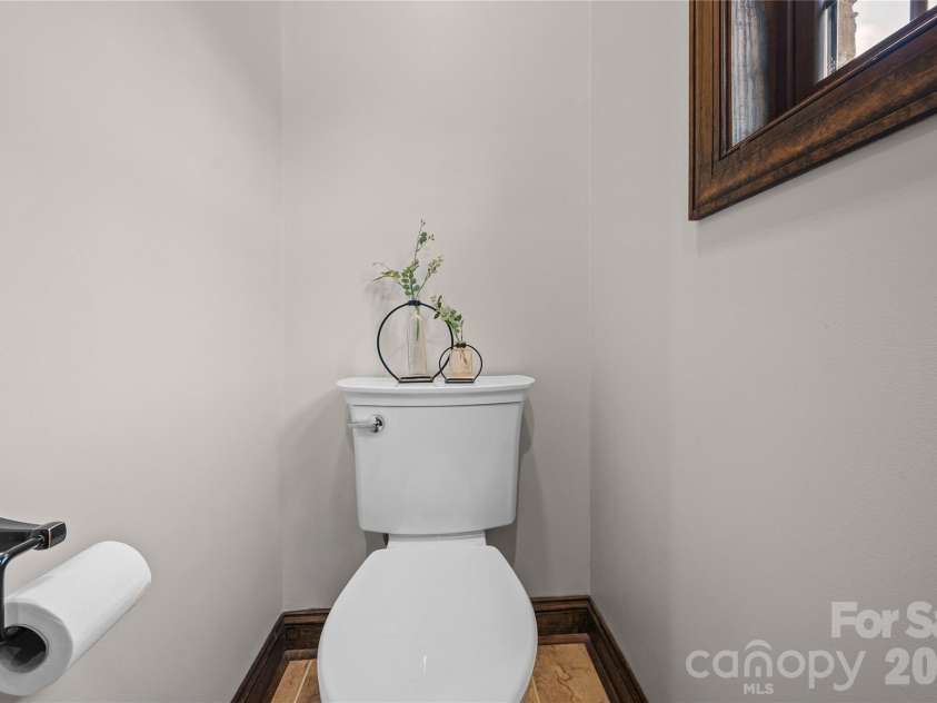 311 Bethesda Road, Lexington, NC 27295.  MLS# CAR4405993, YatesRealty ID 44490. 