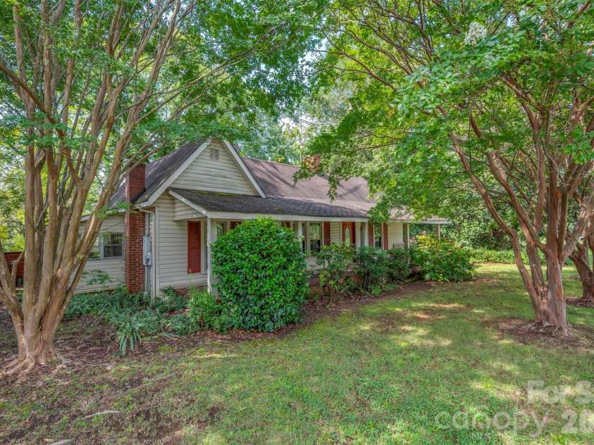 2300 Whitesides Road, Forest City, NC 28043.  MLS# CAR4414830, YatesRealty ID 44492. 