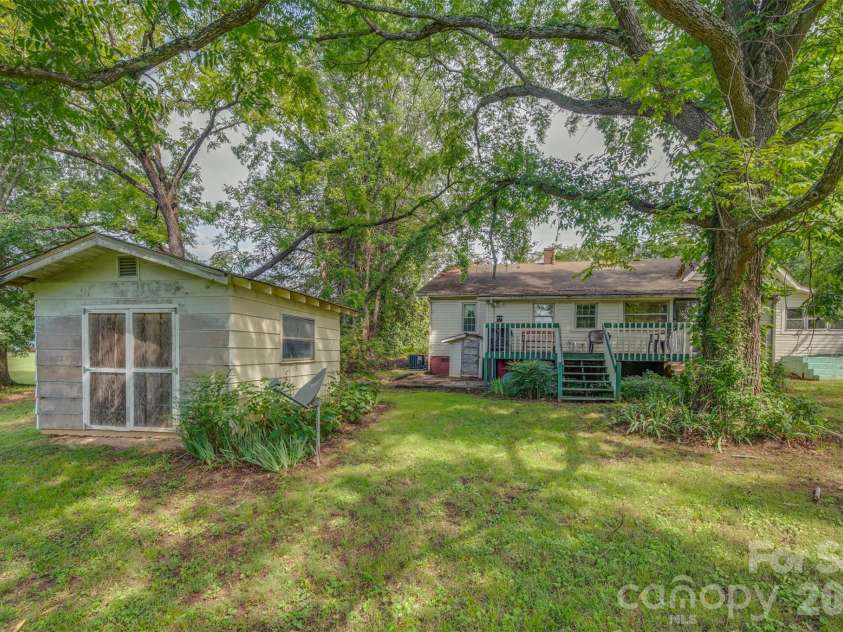 2300 Whitesides Road, Forest City, NC 28043.  MLS# CAR4414830, YatesRealty ID 44492. 