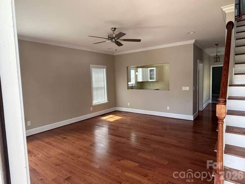 133 CIRCLE Drive, Salisbury, NC 28144.  MLS# CAR4414918, YatesRealty ID 44493. Living room