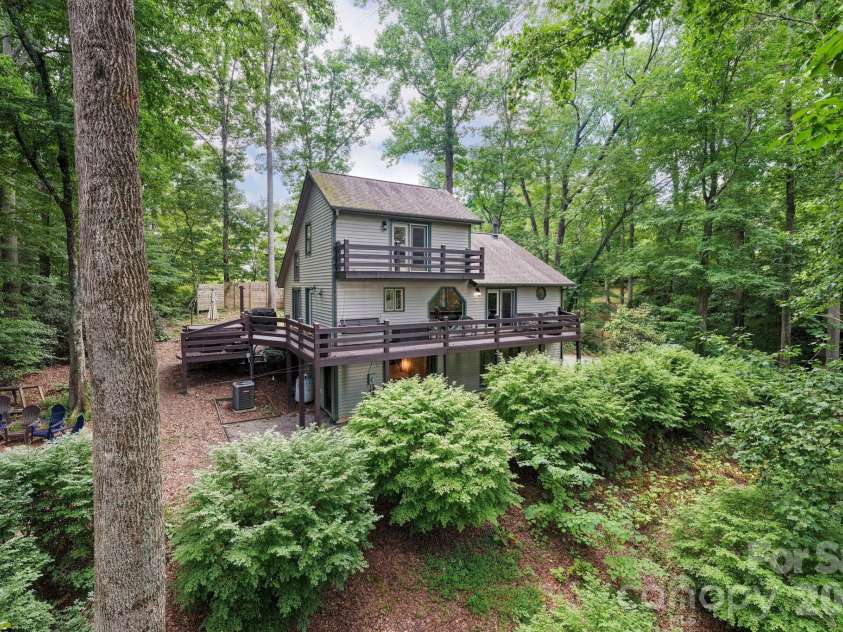 232 Ladson Spring Trail, Mills River, NC 28759.  MLS# CAR4412337, YatesRealty ID 44494. 