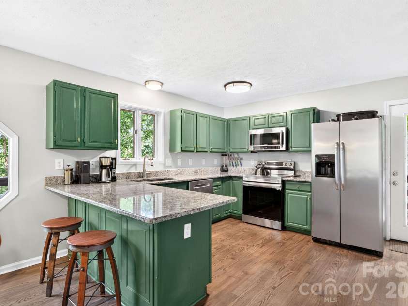 232 Ladson Spring Trail, Mills River, NC 28759.  MLS# CAR4412337, YatesRealty ID 44494. 
