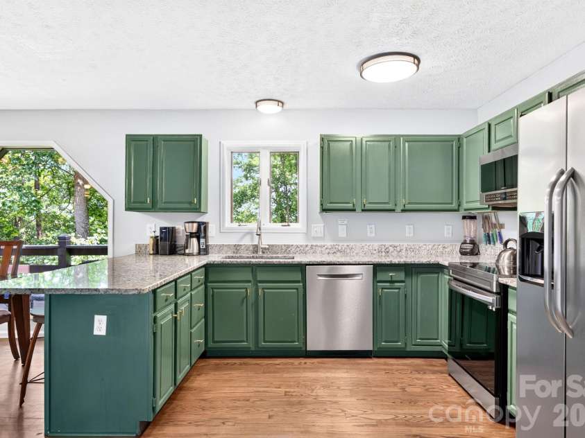 232 Ladson Spring Trail, Mills River, NC 28759.  MLS# CAR4412337, YatesRealty ID 44494. 