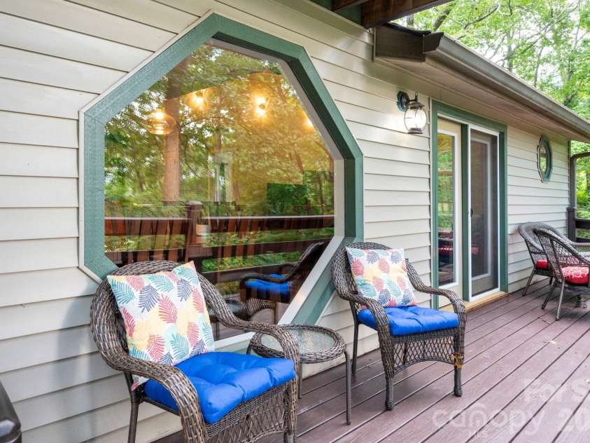 232 Ladson Spring Trail, Mills River, NC 28759.  MLS# CAR4412337, YatesRealty ID 44494. 