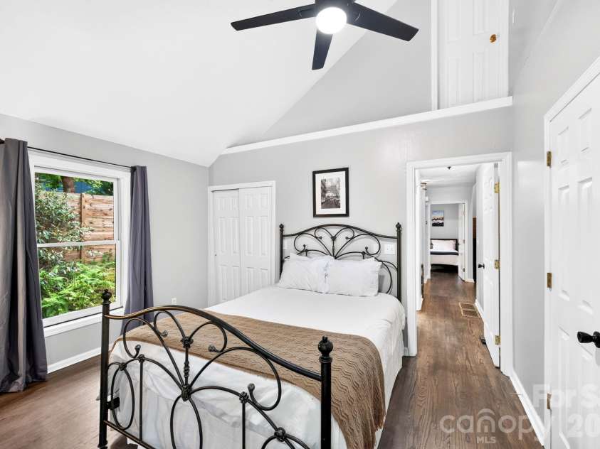 232 Ladson Spring Trail, Mills River, NC 28759.  MLS# CAR4412337, YatesRealty ID 44494. 