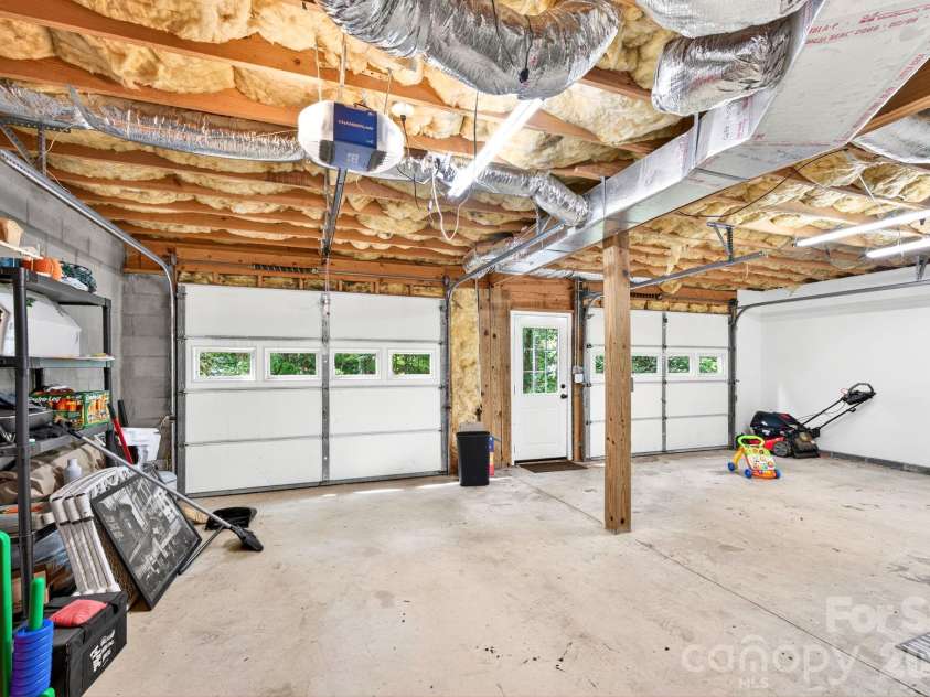 232 Ladson Spring Trail, Mills River, NC 28759.  MLS# CAR4412337, YatesRealty ID 44494. 