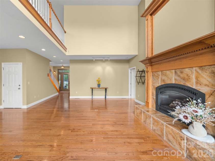 119 Horseshoe Trail, Barnardsville, NC 28709.  MLS# CAR4414921, YatesRealty ID 44495. 