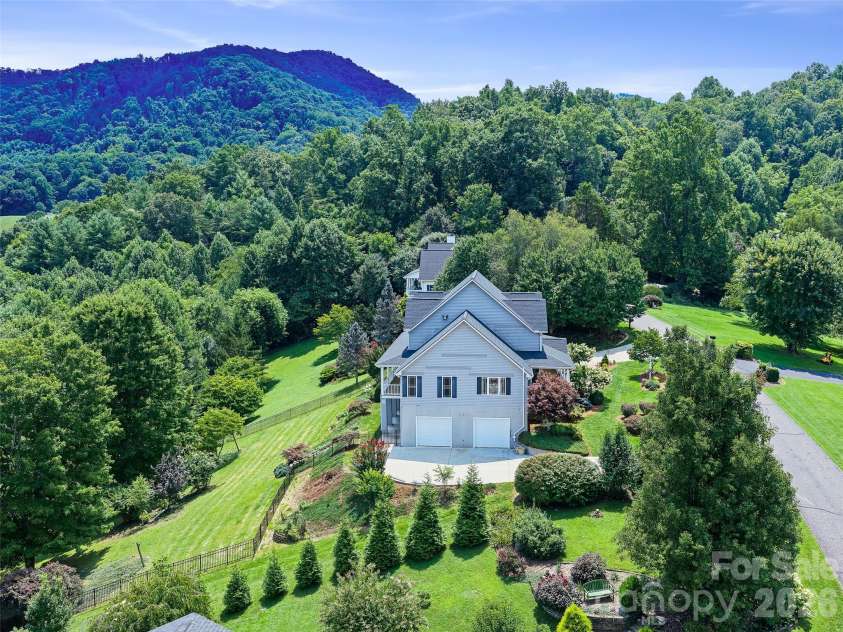 119 Horseshoe Trail, Barnardsville, NC 28709.  MLS# CAR4414921, YatesRealty ID 44495. 