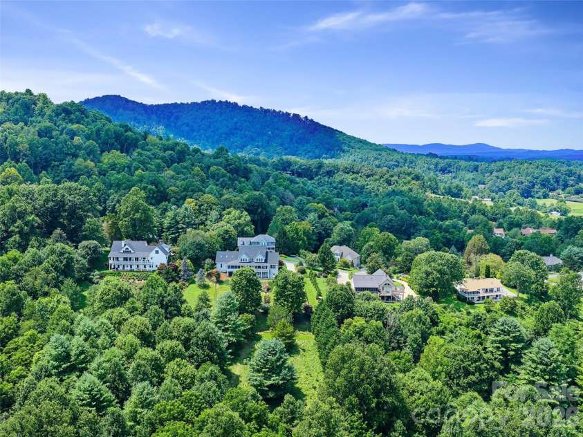 119 Horseshoe Trail, Barnardsville, NC 28709.  MLS# CAR4414921, YatesRealty ID 44495. 
