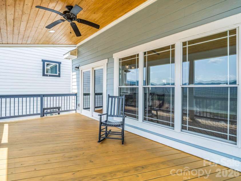 285 Mount Allen Heights, Black Mountain, NC 28711.  MLS# CAR4411652, YatesRealty ID 44497. 
