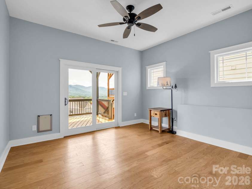 285 Mount Allen Heights, Black Mountain, NC 28711.  MLS# CAR4411652, YatesRealty ID 44497. 