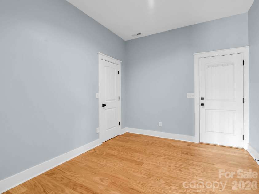 285 Mount Allen Heights, Black Mountain, NC 28711.  MLS# CAR4411652, YatesRealty ID 44497. 